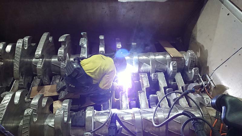 Mobile welder onsite - Hard Facing