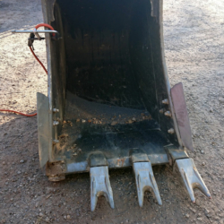 Sunday repair of excavator bucket - before